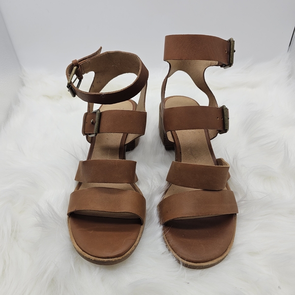 Madewell Shoes - Madewell Brown Leather Flat Sandals